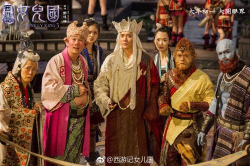 制作美国印第安众神学院文凭